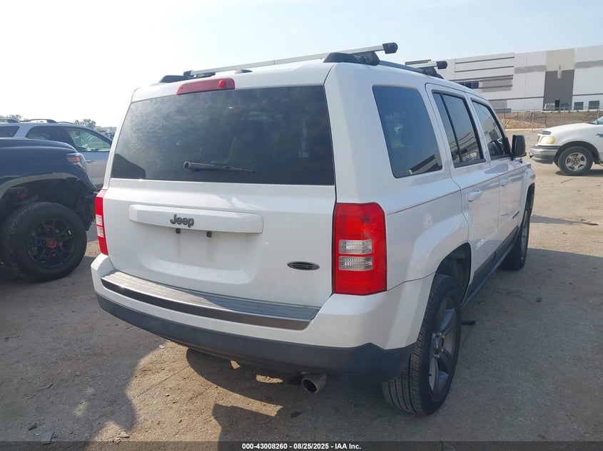 1C4NJPBA2GD667365 2016 JEEP LIBERTY (PATRIOT) photo no. 4