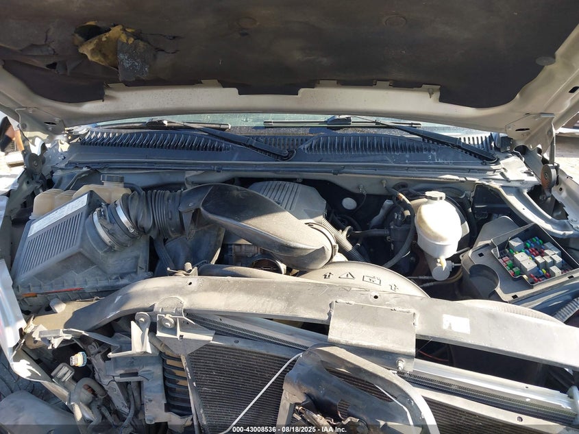 2004 Chevrolet Silverado 1500 Ls VIN: 2GCEC19V241135038 Lot: 43008536