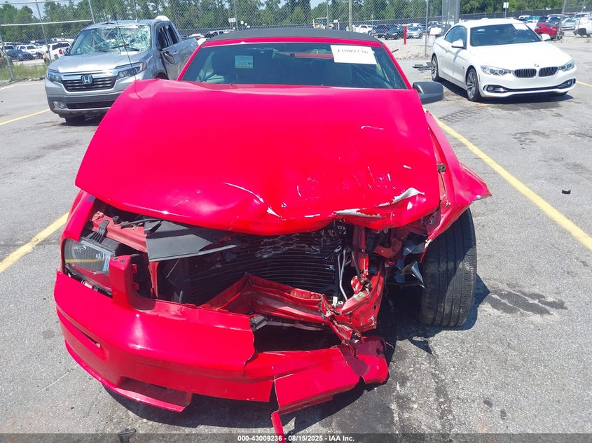 2005 Ford Mustang Gt VIN: 1ZVFT85H855251094 Lot: 43009236