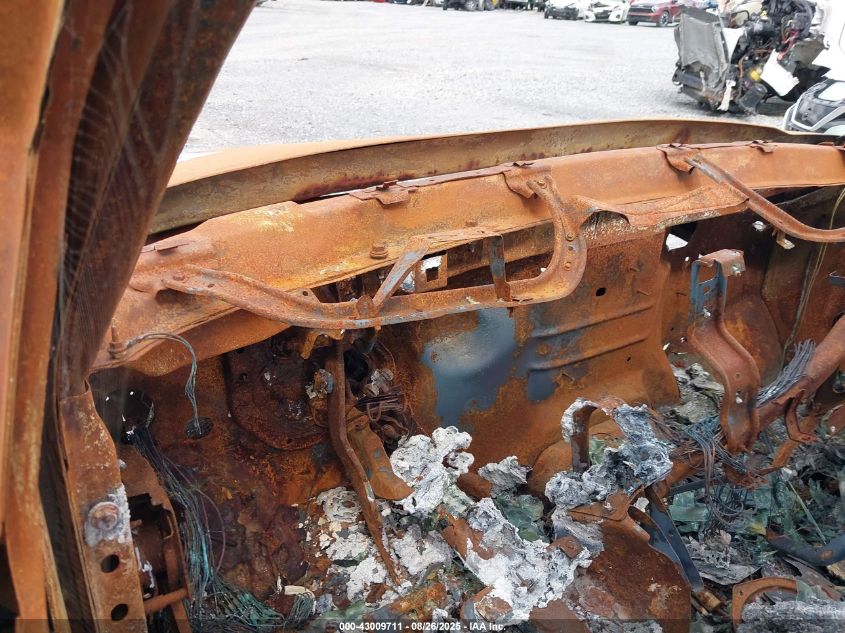 2004 Chevrolet Silverado Ls VIN: 1GCHK24U74E162271 Lot: 43009711