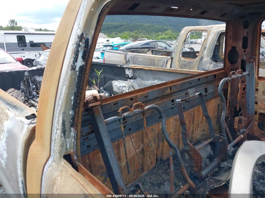 2004 Chevrolet Silverado Ls VIN: 1GCHK24U74E162271 Lot: 43009711