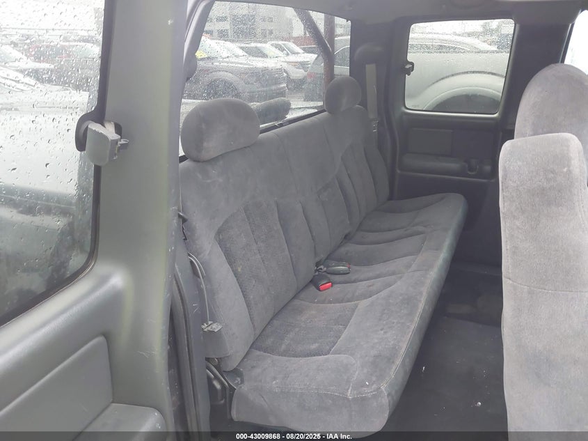 2002 Chevrolet Silverado 1500 Ls VIN: 2GCEC19T021281577 Lot: 43009868