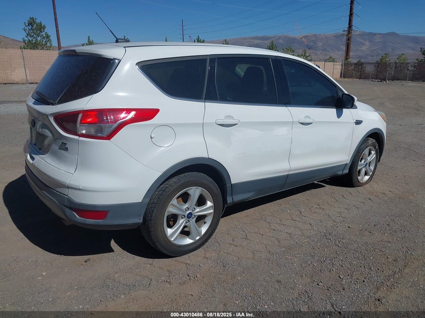Vin: 1fmcu9gx9fub51103, lot: 43504601, ford escape se 20154