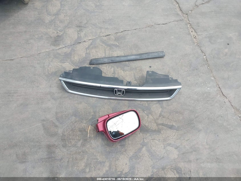 1996 Honda Accord Lx VIN: 1HGCD7133TA015062 Lot: 43010716