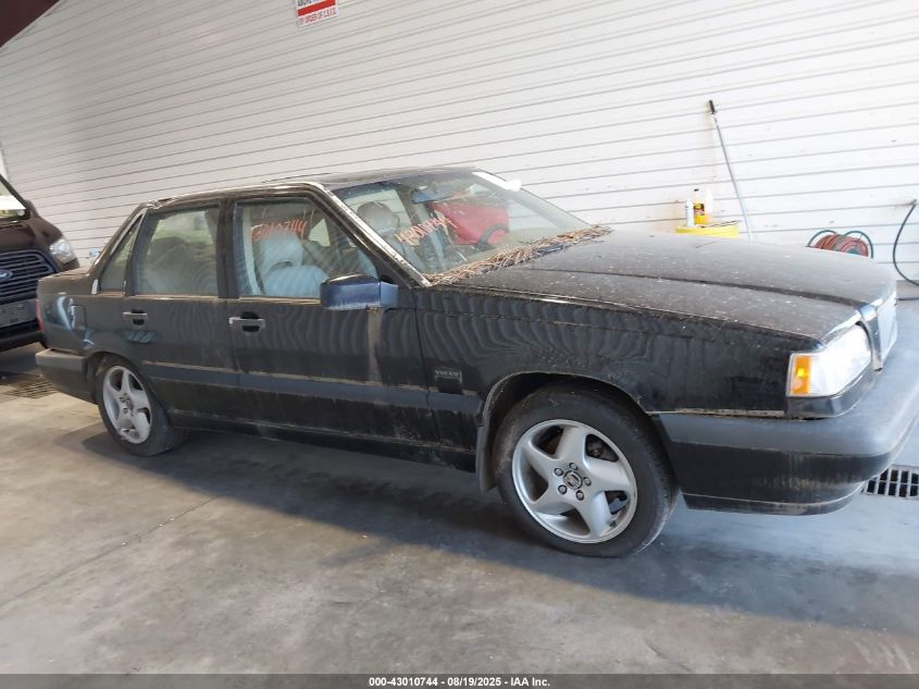 1997 Volvo 850 T5 VIN: YV1LS572XV1358200 Lot: 43010744