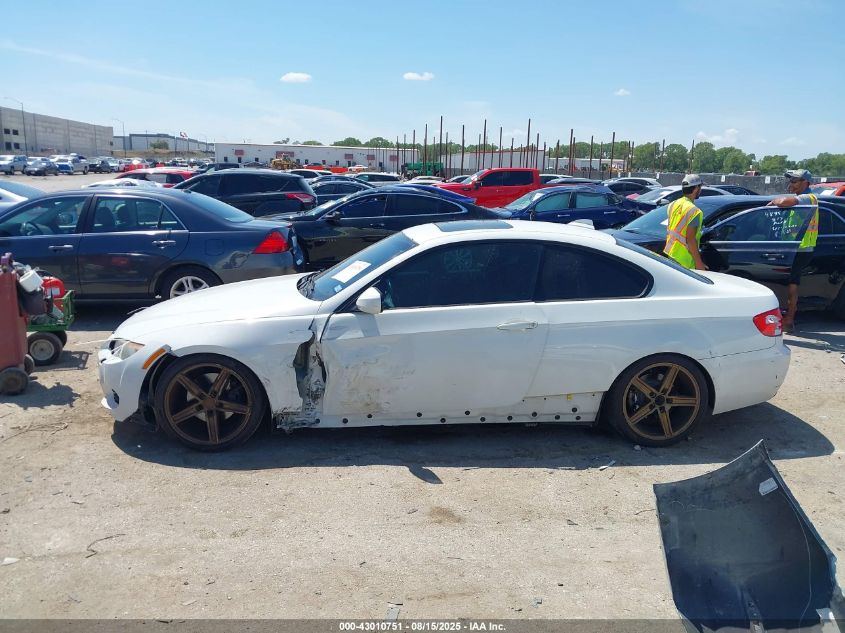 2011 BMW 328I VIN: WBAKE5C53BE429683 Lot: 43010751