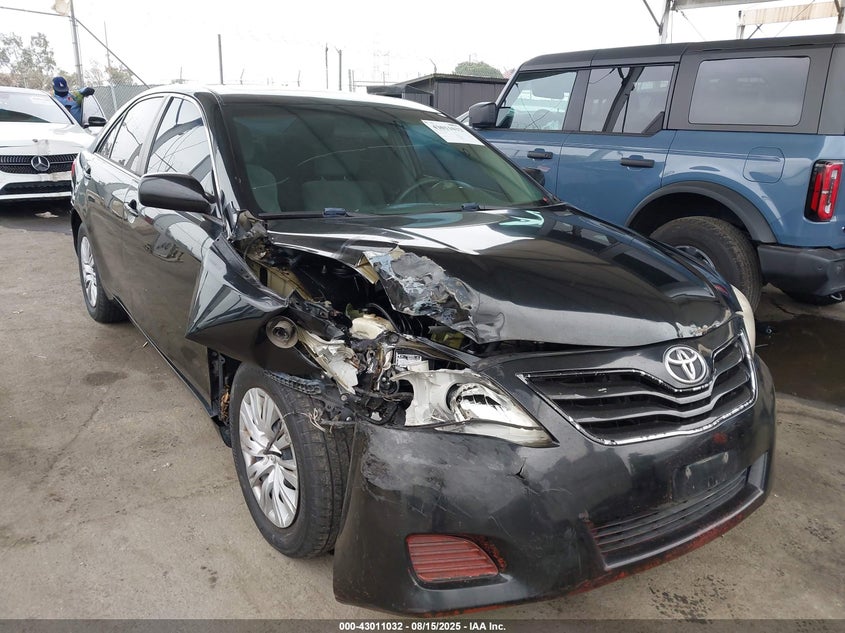 4T1BF3EK0AU085852 2010 Toyota Camry Le auction photo 1