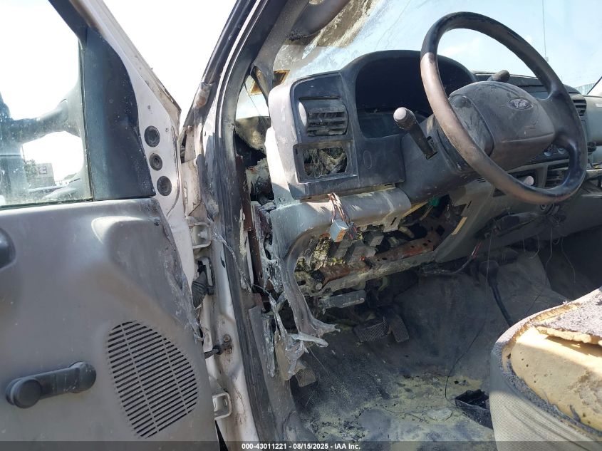 2007 Ford F-350 Chassis Lariat/Xl/Xlt VIN: 1FDSW35P17EA68797 Lot: 43011221