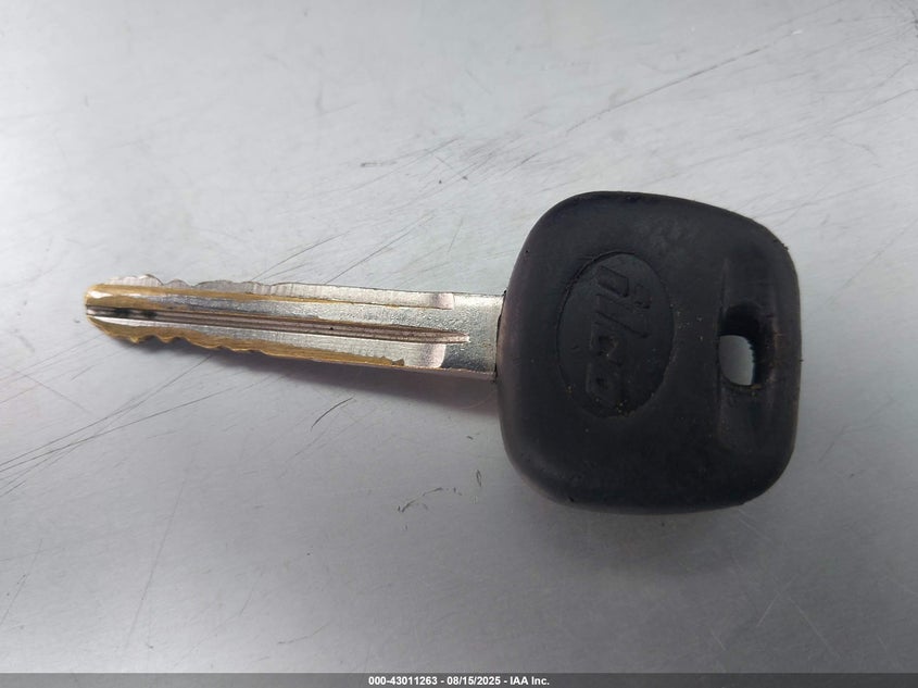 2002 Toyota Camry Xle V6 VIN: JTDBF30K820021482 Lot: 43011263