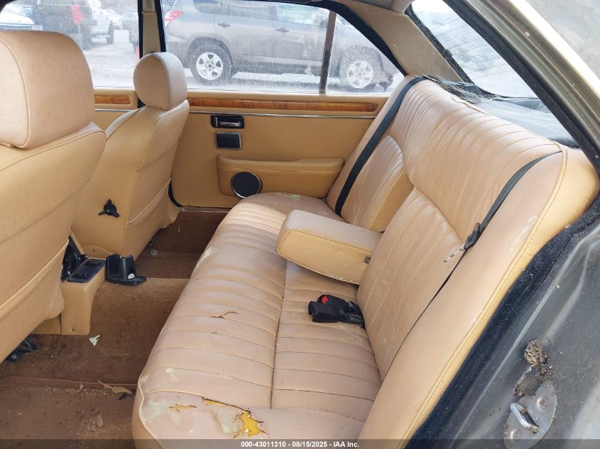 1987 Jaguar Xj6 VIN: SAJAV1348HC467933 Lot: 43011310