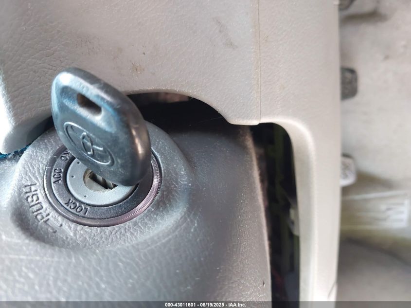 2010 Toyota Camry VIN: 4T1BF3EK2AU061357 Lot: 43011601