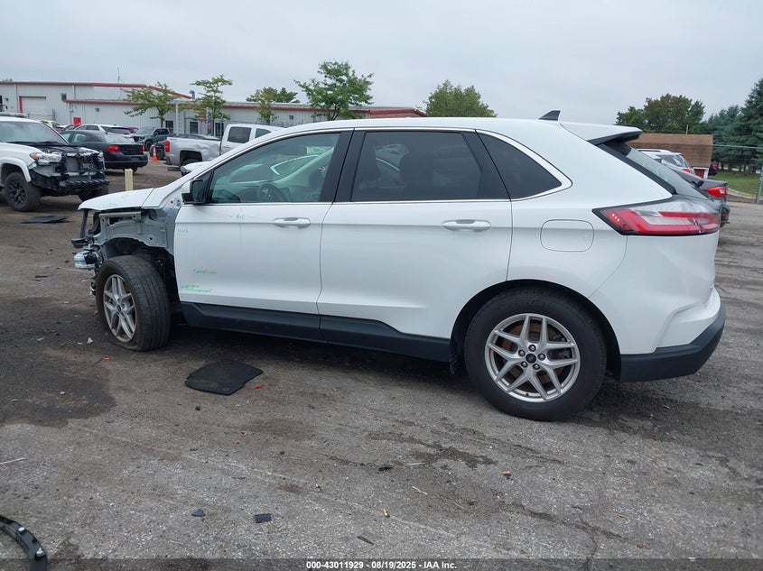 2024 Ford Edge Sel VIN: 2FMPK4J9XRBA82131 Lot: 43011929