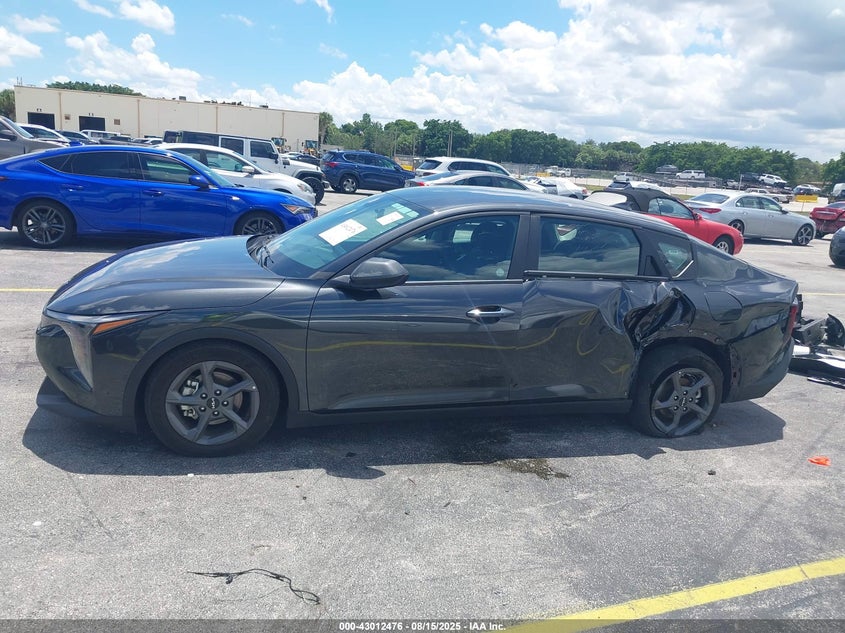 2025 Kia K4 2.0 Lxs Grey Lot 111043012476 Vin 3KPFT4DE1SE021125