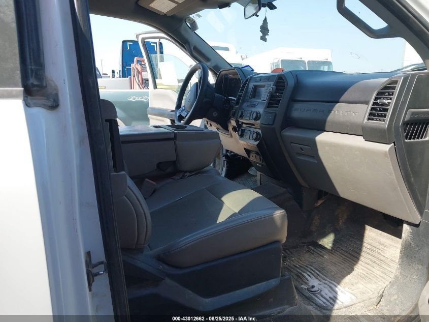 2018 Ford F-350 - 1FD8X3H65JEC14460