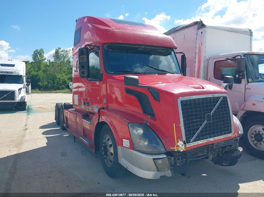4V4NC9EH4HN970453 2017 VOLVO  photo no. 1