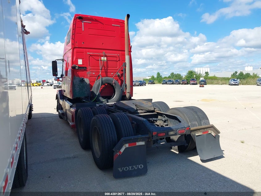 4V4NC9EH4HN970453 2017 VOLVO  photo no. 3