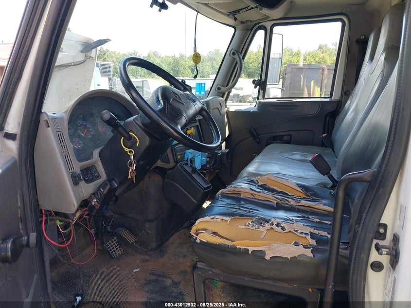 2009 International 4000 4300 VIN: 1HTMMAAL99H089699 Lot: 43012932