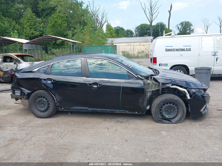 2019 HONDA CIVIC LX 2HGFC2F65KH559570