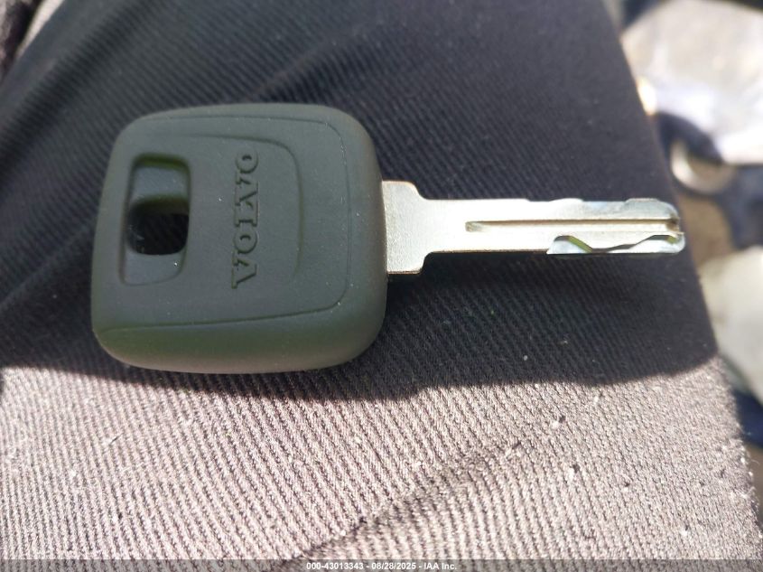 2004 Volvo S80 2.9 VIN: YV1TS92D041341176 Lot: 43013343