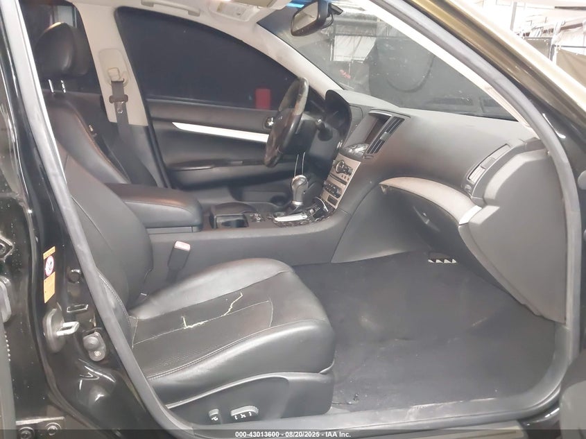 JNKCV61E59M304201 2009 INFINITI G photo no. 5