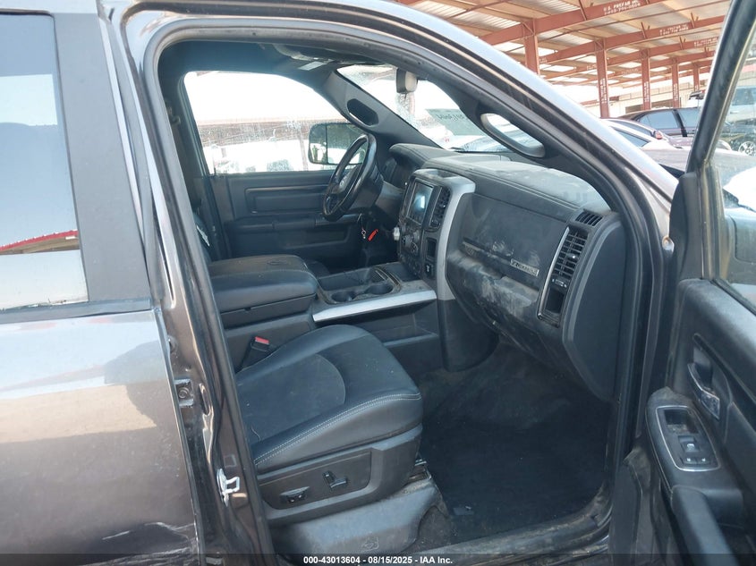 2018 RAM 1500 REBEL  4X4 5'7 BOX 1C6RR7YT8JS122252