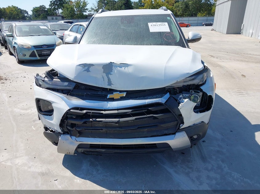 VIN KL79MRSL9PB032951 2023 CHEVROLET TRAILBLAZER AWD LT