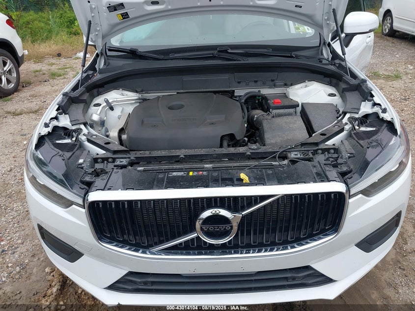 2021 VOLVO XC60 T5 MOMENTUM YV4102RK7M1856591