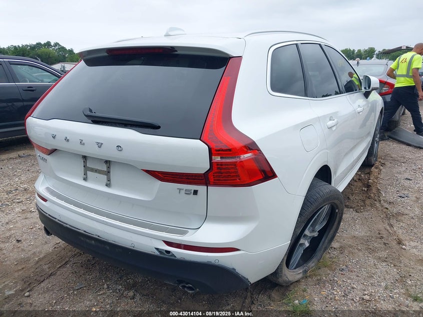 2021 VOLVO XC60 T5 MOMENTUM YV4102RK7M1856591