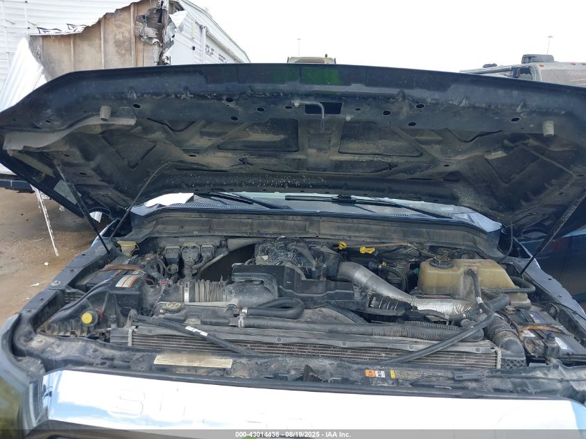 2016 Ford F-350 Lariat VIN: 1FT8W3DT8GEB93261 Lot: 43014438