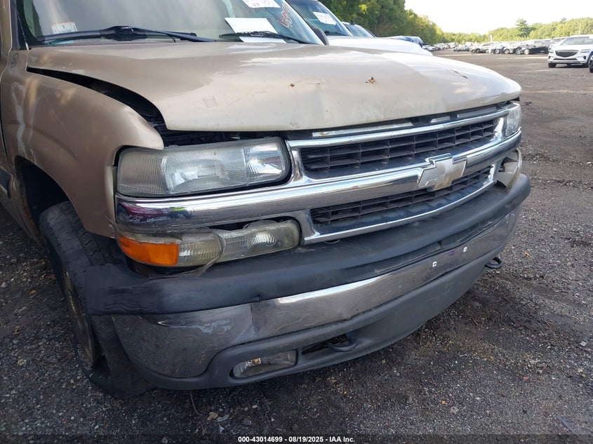 2005 Chevrolet Suburban 1500 Ls VIN: 1GNFK16Z15J180856 Lot: 43014699