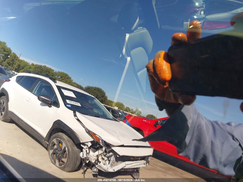 2023 Tesla Model Y VIN: 7SAYGDEE1PA092418 Lot: 43014708