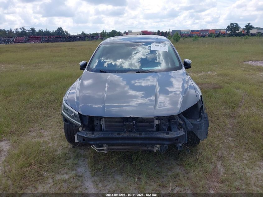 2016 Volkswagen Passat 1.8T Sel Premium VIN: 1VWCT7A30GC041420 Lot: 43015295