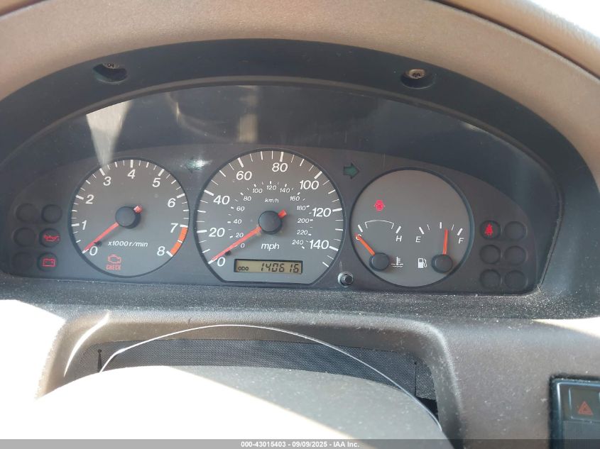 2001 Mazda 626 Es V6/Lx V6 VIN: 1YVGF22D915205775 Lot: 43015403