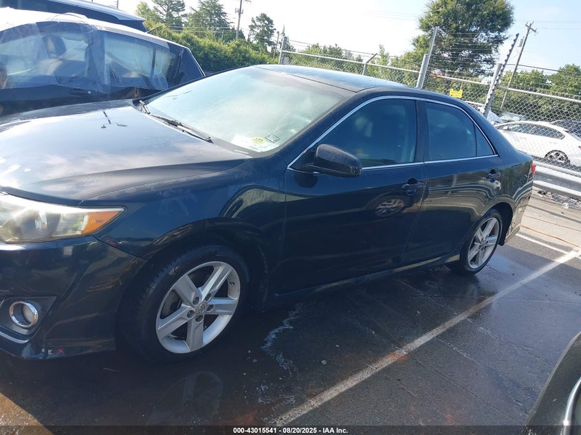 2012 Toyota Camry Se VIN: 4T1BF1FK3CU118235 Lot: 43015541