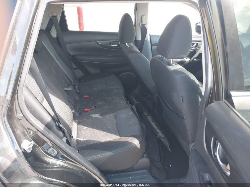 2017 Nissan Rogue S VIN: KNMAT2MTXHP579643 Lot: 43015754