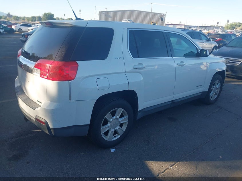 2011 GMC TERRAIN auction photo 4