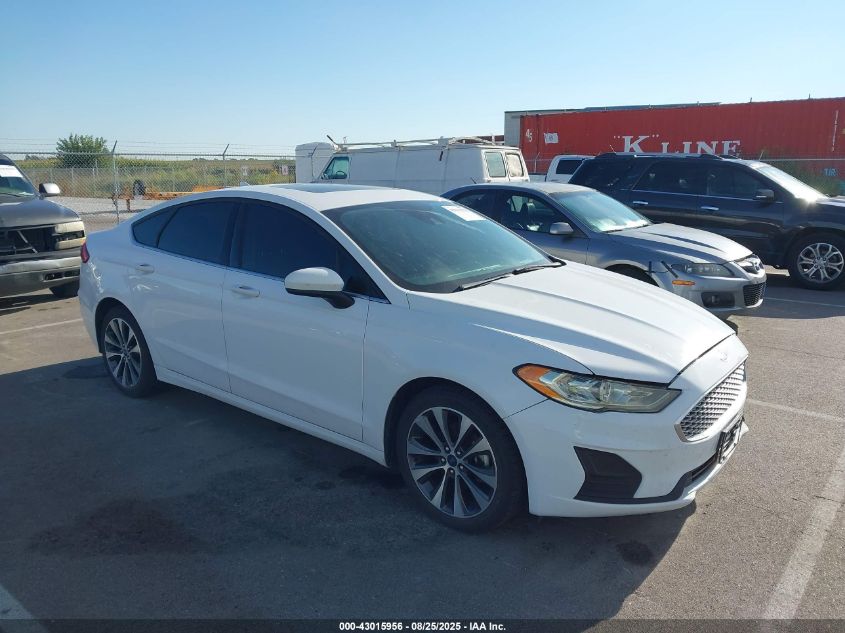 FORD FUSION SE
