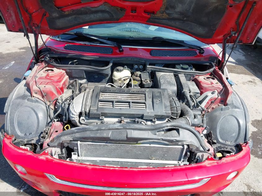 2004 Mini Cooper S VIN: WMWRE334X4TD86858 Lot: 43016247