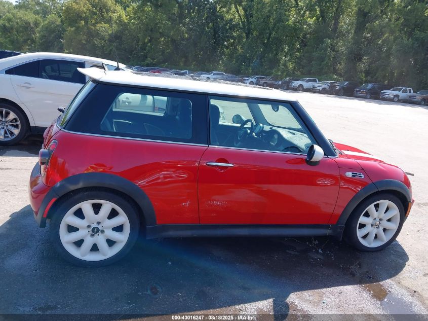 2004 Mini Cooper S VIN: WMWRE334X4TD86858 Lot: 43016247