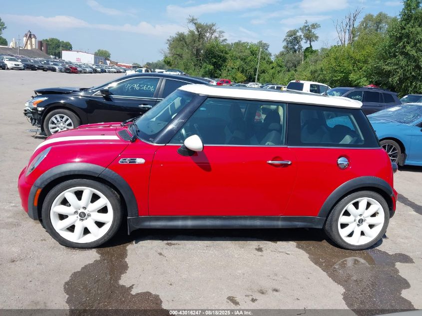 2004 Mini Cooper S VIN: WMWRE334X4TD86858 Lot: 43016247