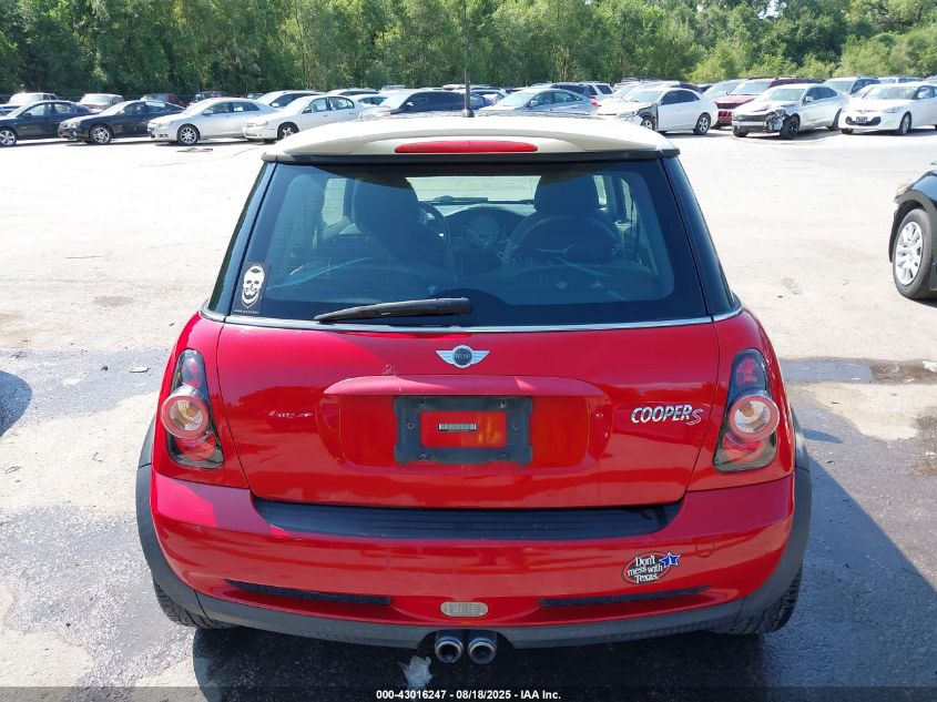 2004 Mini Cooper S VIN: WMWRE334X4TD86858 Lot: 43016247