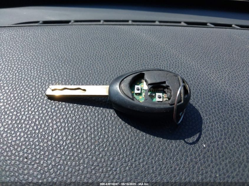 2004 Mini Cooper S VIN: WMWRE334X4TD86858 Lot: 43016247