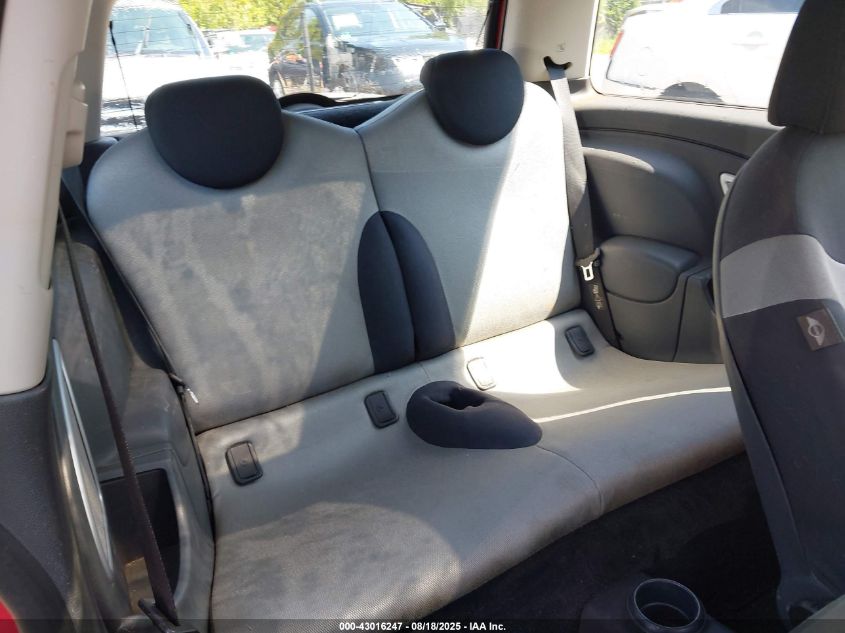 2004 Mini Cooper S VIN: WMWRE334X4TD86858 Lot: 43016247