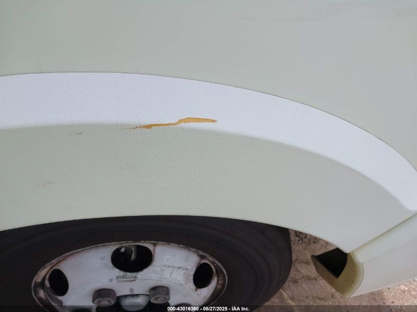 2013 Isuzu Commercial Van VIN: JALB4T179D7W00943 Lot: 43016360