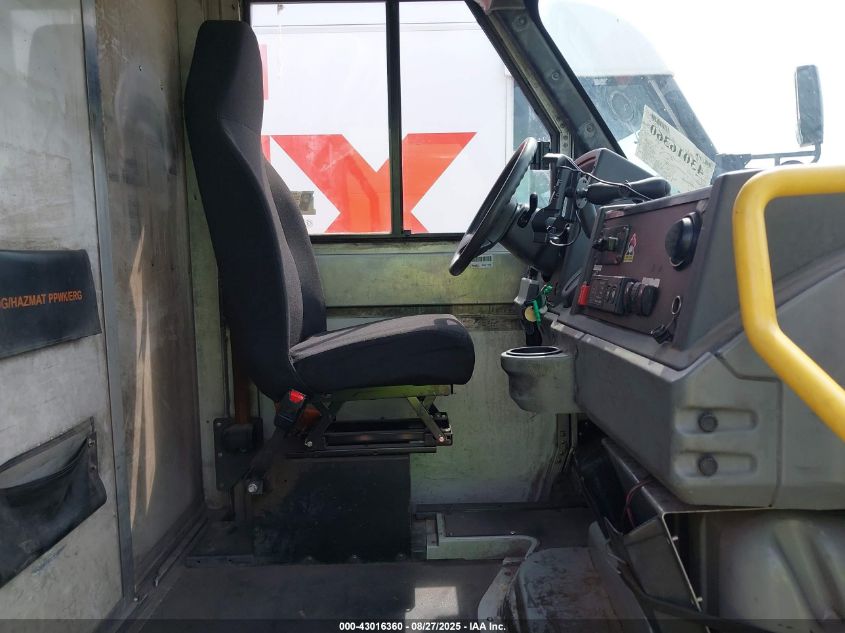 2013 Isuzu Commercial Van VIN: JALB4T179D7W00943 Lot: 43016360