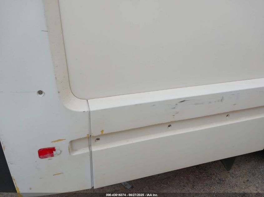 2018 Isuzu Reach VIN: JALB4T174J7W00604 Lot: 43016374