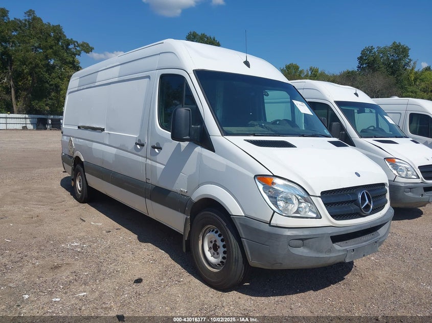 WD3PE8CB7C5613228 2012 Mercedes-Benz Sprinter 2500 High Roof auction photo 1