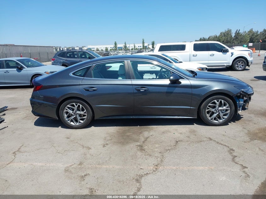 KMHL64JAXPA311865 2023 HYUNDAI SONATA photo no. 14