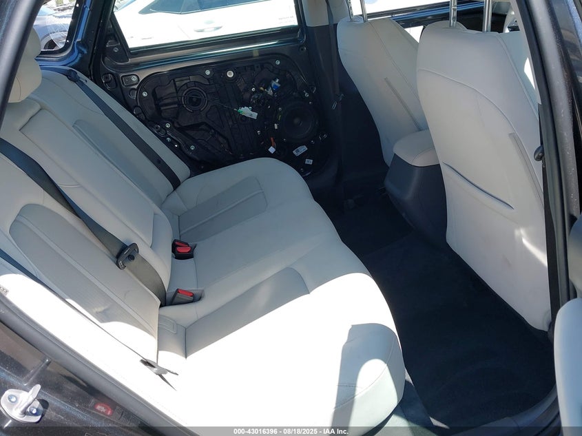 KMHL64JAXPA311865 2023 HYUNDAI SONATA photo no. 8