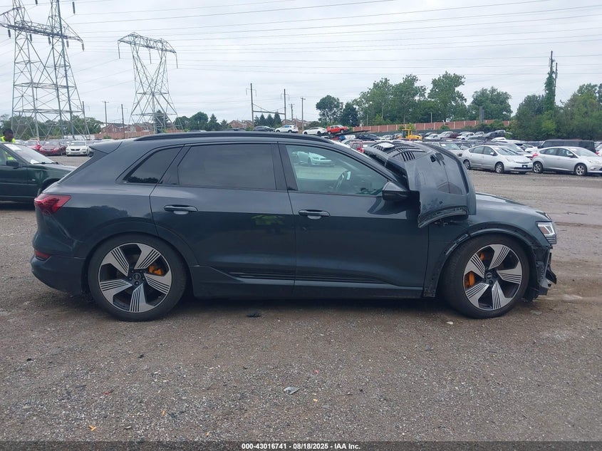 2022 Audi E-tron Premium Plus Quattro Grey Lot 111043016741 Vin WA1LAAGE7NB012069